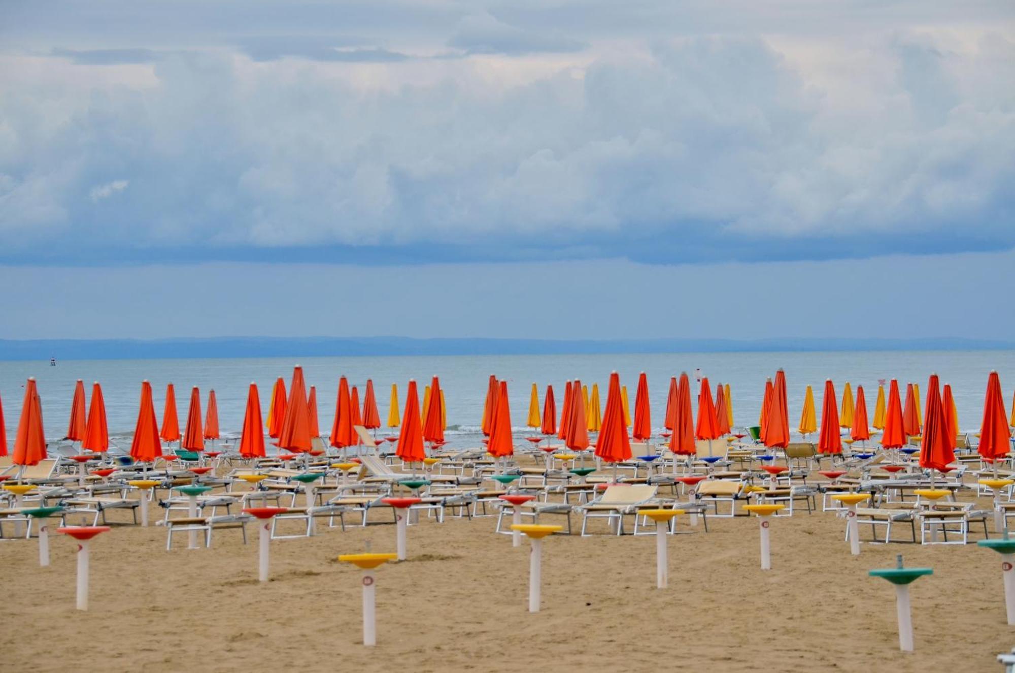 Hotel Etna Lignano Sabbiadoro Zewnętrze zdjęcie