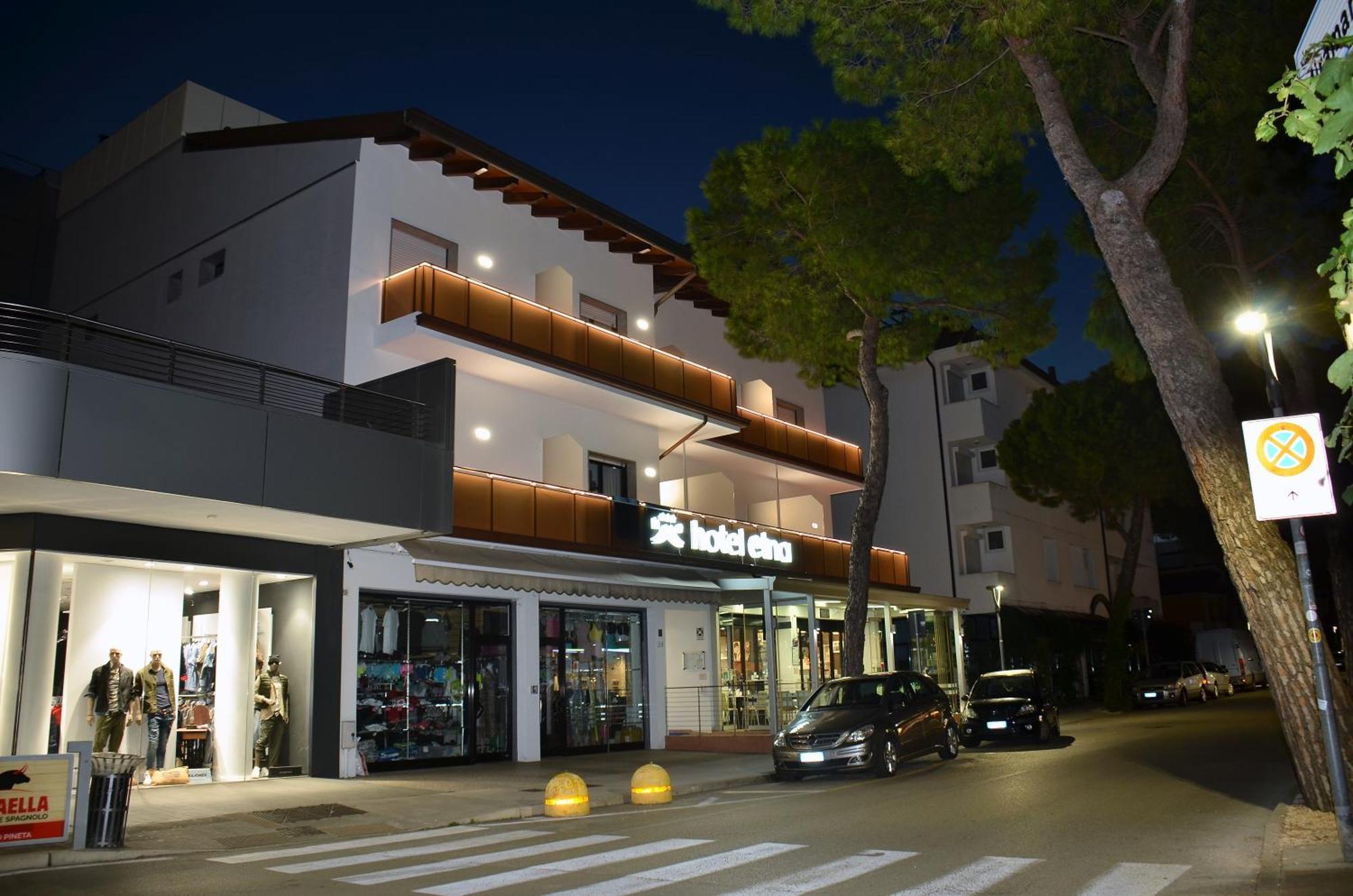 Hotel Etna Lignano Sabbiadoro Zewnętrze zdjęcie